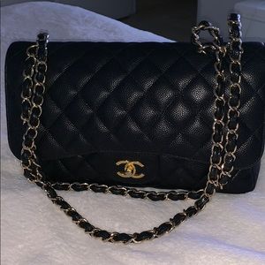 Beautiful Chanel double flaps. Caviar leather. 😍